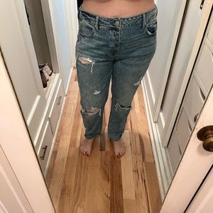 NWT American Eagle Tomgirl Destroyed Jean size 18R